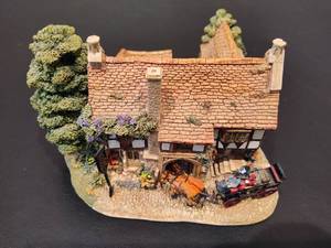 lot 42 image: LILLIPUT LANE The George Inn