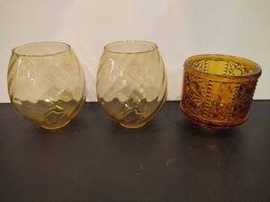 lot 73 image: Amber Colored Light Globes (Lot 2)