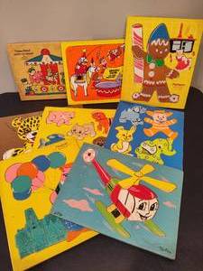 lot 87 image: Assorted Vintage Wood Childrens Puzzles