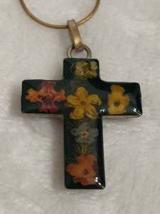 lot 107 image: Micro-Art Cross Pendant & Chain- Stamped 925