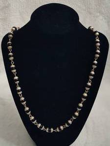 lot 116 image: Silver & Onyx Necklace - Stamped 925