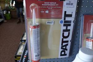 lot 301 image: Dicor Lap Sealant Roof Repair Maintenance Kit
