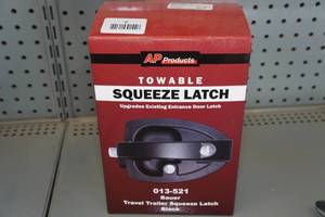 lot 6 image: Travel Trailer Squeeze Latch 013-521