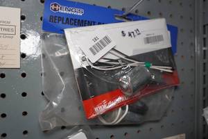 lot 181 image: Replacement Small 12V Motors
