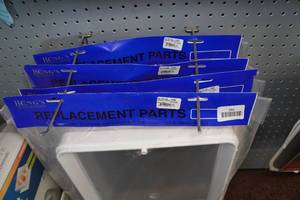 lot 191 image: 4 RV Screen Frames