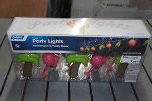 lot 212 image: Camco Flamingo & Palm Tree IndoorOutdoor 10-Light Set
