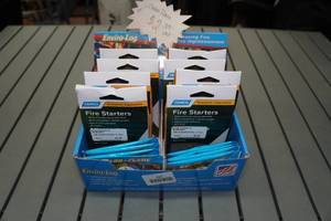 lot 282 image: 8 Packs of Camco Fire Starters and Color Flame Packets