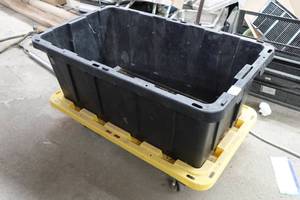lot 460 image: Plastic Bin on Moving Dolly