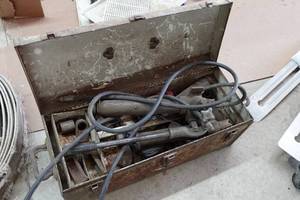 lot 426 image: Porta-Power Hydraulic Tool Kit