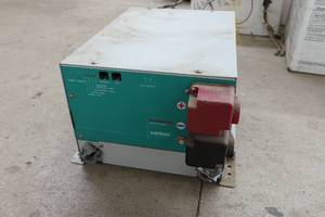 lot 392 image: Xantrex Freedom 458 InverterCharger