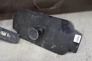 lot 356 image: 5th Wheel Hitch Plate