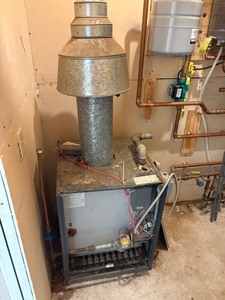 lot 1C image: Slant Fin Galaxy Gas Fired 250,000 BTU Boiler for In Floor Heating