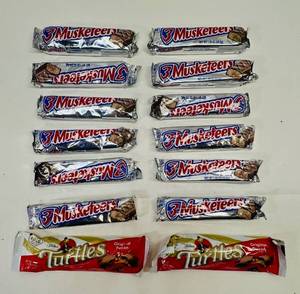 lot 56 image: 3 Musketeers & Turtles