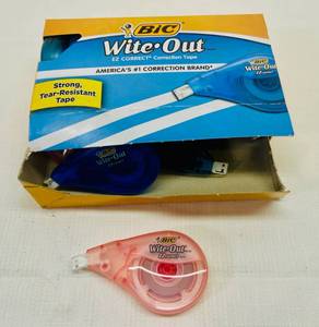 lot 82 image: 13x Bic Wite-Out