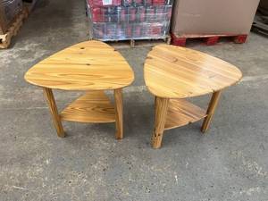 2 Side Tables
