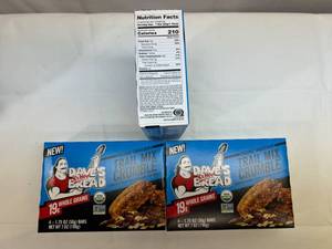 lot 191 image: LL. 4x 4 1.75oz Bars Trail Crumble Organic Snack Bars