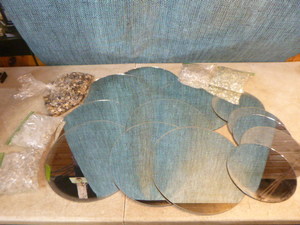 lot 25 image: Table Dcor