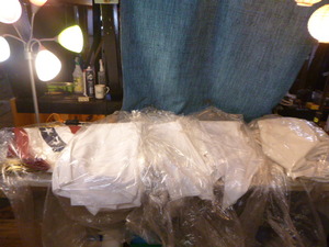 lot 38 image: White Linen Tablecloths