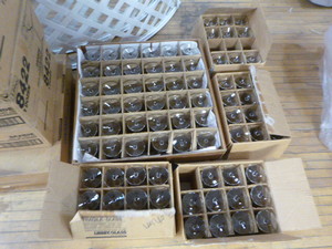 lot 44 image: Lot of Libby Champagne Glasses