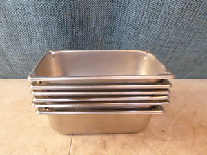 lot 61 image: 6 Third Size Steam Table Pans