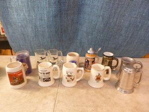 lot 100 image: 12 Beer Steins and Mugs