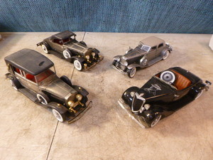 lot 111 image: 4 Classic Die-Cast Cars