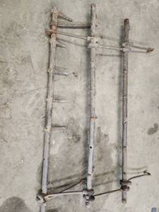 lot 18 image: Vintage Steel Tine Rake