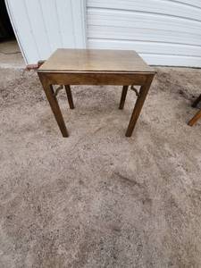 lot 9 image: Wooden Side Table with 24-Inch Height