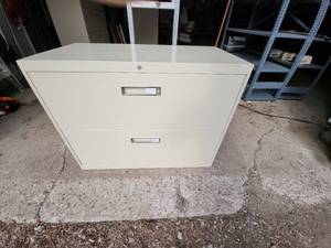 lot 27 image: Office Storage Cabinet with Dual Doors