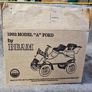 lot 114 image: Beams 1903 Model A Ford Decanter, Full, Mint Condition in Original Box