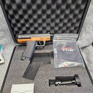 lot 59 image: Pepper Ball Pistol, As New, Dealer Sample