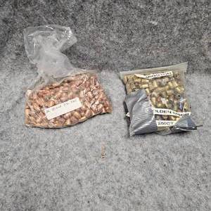 lot 82 image: Remington Reloading Bullets, Approx 250 FMJ and Golden Saber, Approx 250 H.P