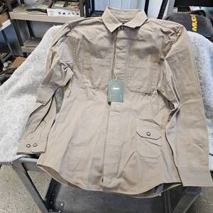 lot 3 image: Ball and Buck Mariners Overshirt, Long Sleeve, Light Canvas, Large, Grey Desert, as New, Sample