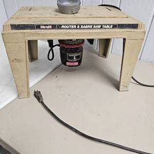 lot 185 image: Craftsman 1 HP Router and Table with Bits