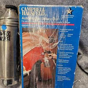lot 223 image: Automotion Spray Gun and Thermos Uno-Vac
