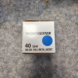 lot 228 image: Winchester 40SW FMJ-100 Round Box