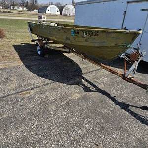 lot 306 image: 1982,16 ft Mirro Craft with Trailer