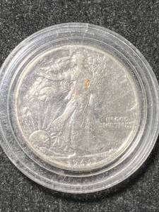 lot 31 image: 1943 US WALKING LIBERTY HALF DOLLAR IN AIRTITE