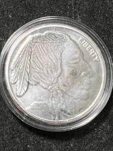 lot 73 image: 1 TROY OZ .999 FINE SILVER BUFFALO INDIAN ROUND IN AIRTITE