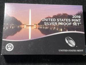 lot 13A image: 2019 US MINT SILVER PROOF SET