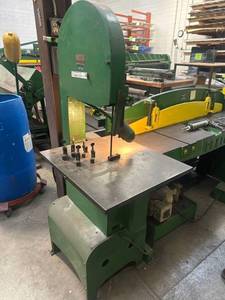 lot 24 image: Bett-Marr Mfg Co Vertical Band S...