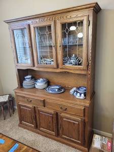 lot 5 image: Oak China Cabinet with Leaded Glass - Contents Not Included