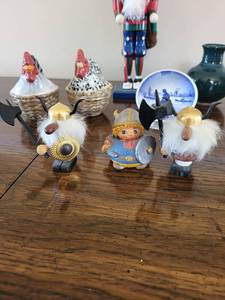 lot 54 image: Collectors Decorative Lot Swiss Stein & More