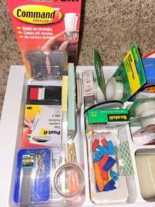 lot 262 image: Office Supply Bundle with 3M & Scotch