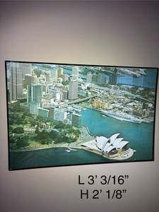 lot 200 image: Framed Sydney Opera House Photo