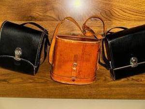 lot 30 image: Vintage Binocular Set with Cases