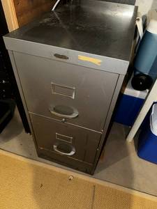 lot 294 image: Vintage Metal Filing Cabinet