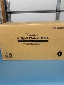 lot 52 image: 1 Case (1000 each) NEW Cardinal Health N8851XPB Extended Cuff Fingertip Textured Chemotherapy Drug Tested Nitrile Exam Gloves - Size Small Blue