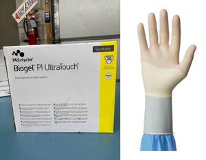 lot 59 image: NEW Molnlycke 41175 50-Pairs Biogel PI UltraTouch Synthetic Polyisoprene Surgical Gloves - Size 7 12