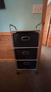 lot 24 image: Black 3-Drawer Rolling Storage Cart